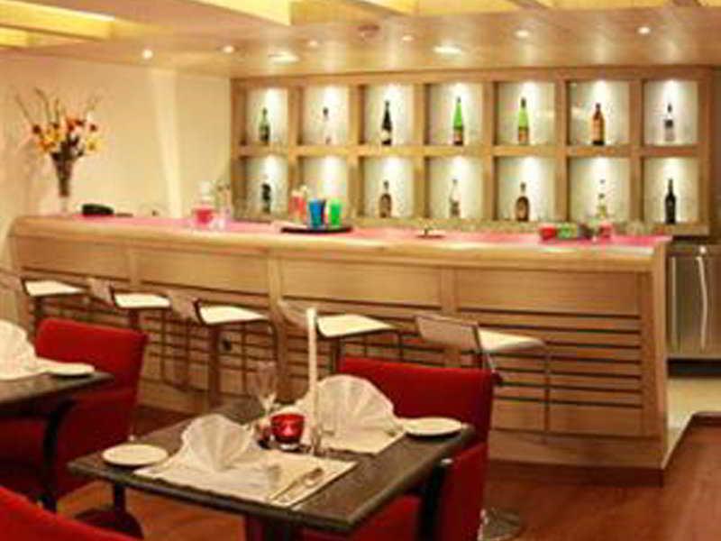 Comfort Inn Gsk Amritsar Bagian luar foto