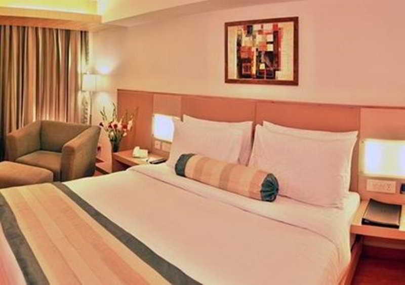 Comfort Inn Gsk Amritsar Ruang foto